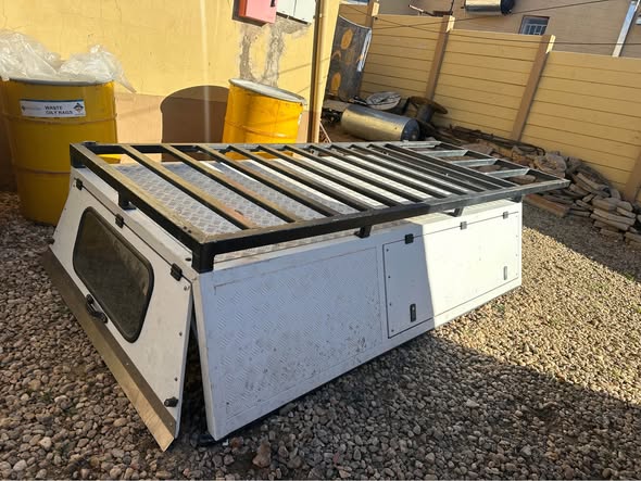 NISSAN NP 300 Single cap CANOPY photo 2