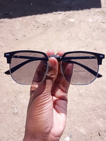 Photochromic sunglasses photo 2