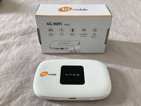 Pocket wifi photo 1