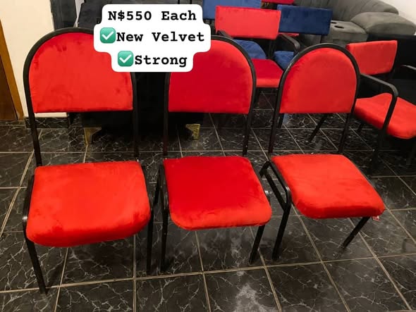 CHAIRS photo 1