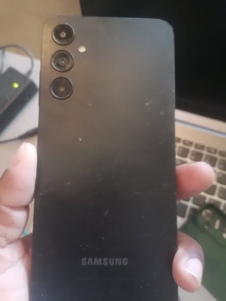Samsung A05s photo 2