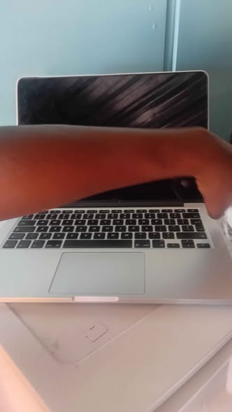 MacBook pro photo 3