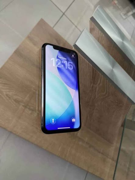 IPHONE 11 PRO 256GB photo 2