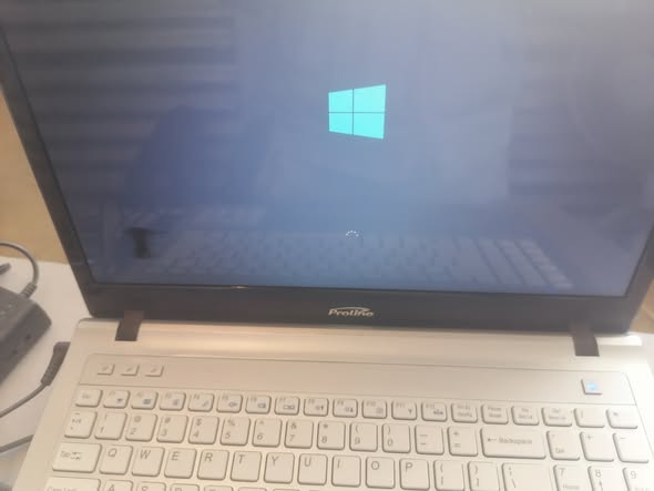 Proline laptop photo 5