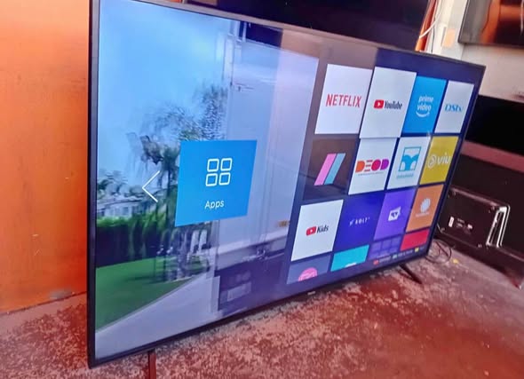 Hisense 58 inch smart photo 1