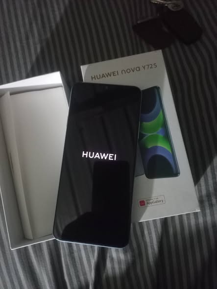 HUAWEI NOVA Y72s 128GB photo 3