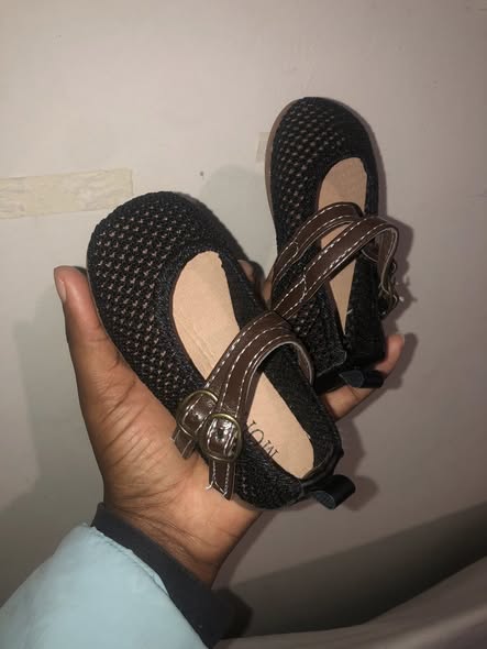 Baby size 4 photo 1