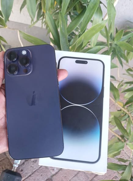 IPhone 14 Pro Max 128GB photo 1