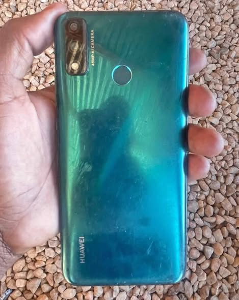 Huawei Y8s photo 3