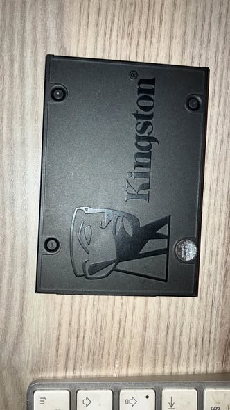 SSD drives photo 1