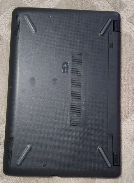 HP 250 G6 laptop photo 4