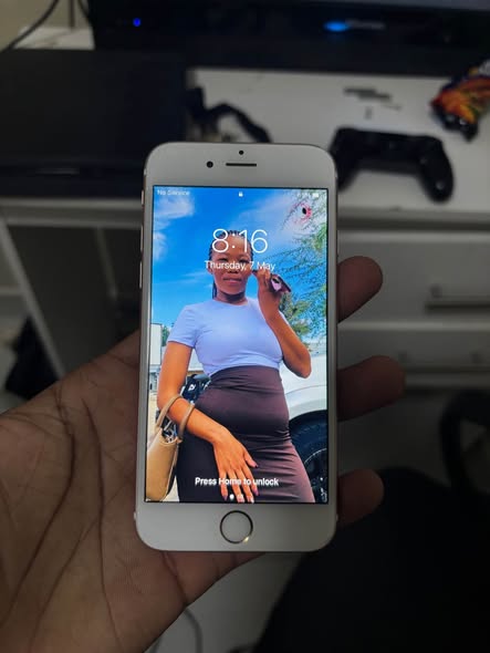 iPhone 6s photo 1