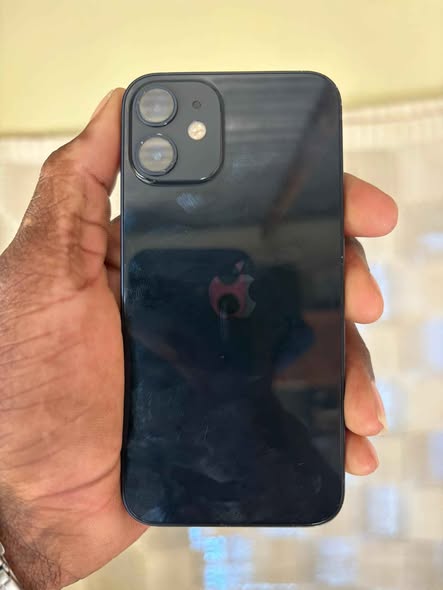 Iphone 12 mini photo 3