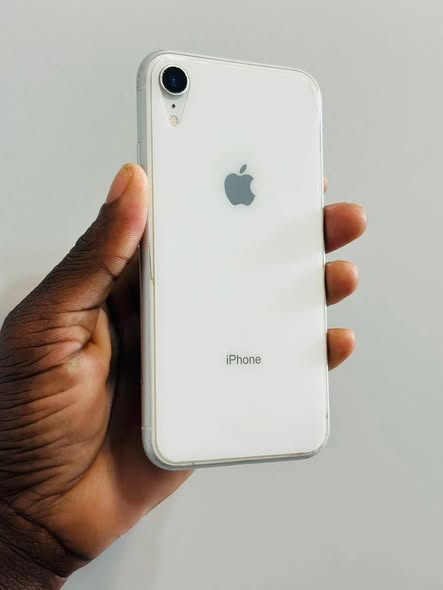 Iphone xr 64gb photo 2