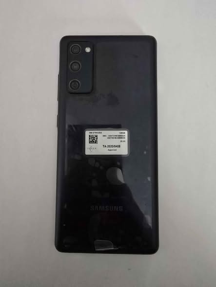 Samsung S20 FE photo 3