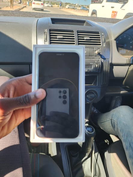 iPhone 11 64gb photo 2