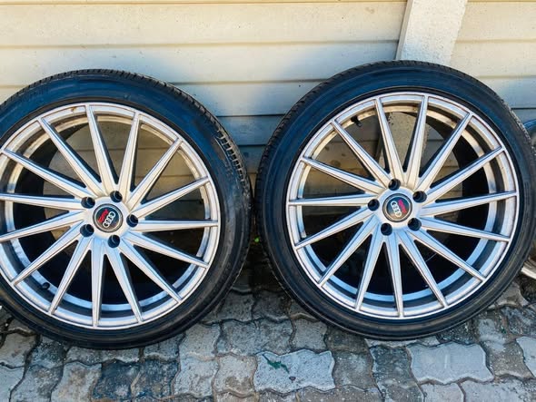 19 inches Rims photo 3