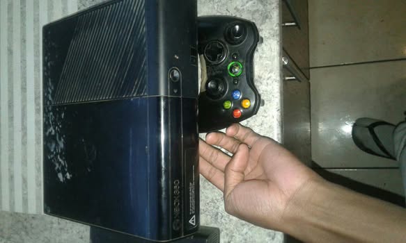 Xbox 360 photo 3