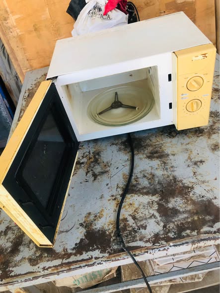 Microwave photo 2