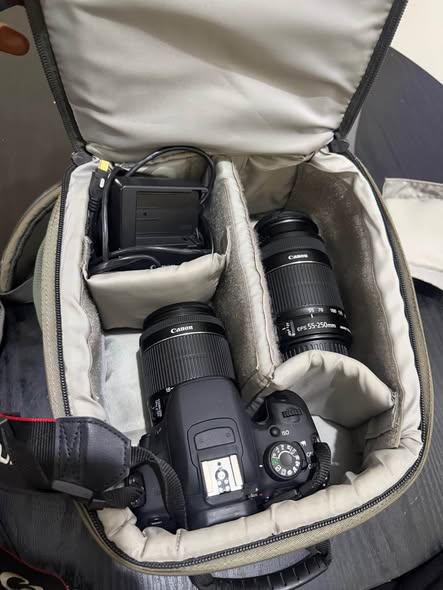 Canon camera 700D photo 2