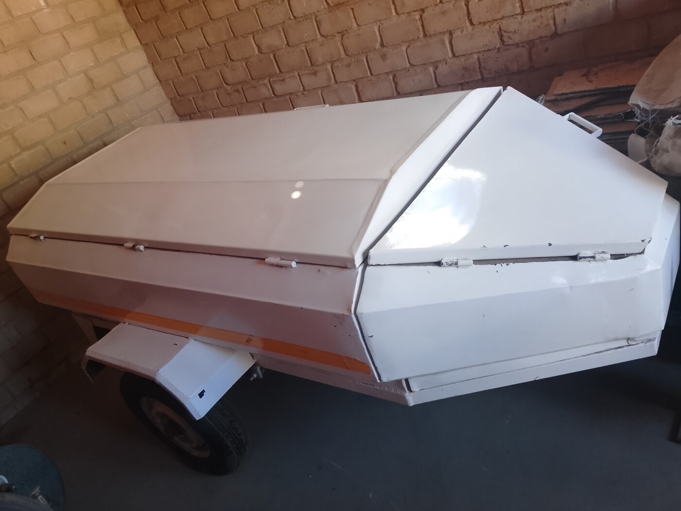 Trailer Home Built photo 3