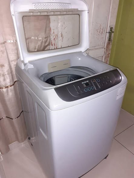 WASHING MACHINE photo 3