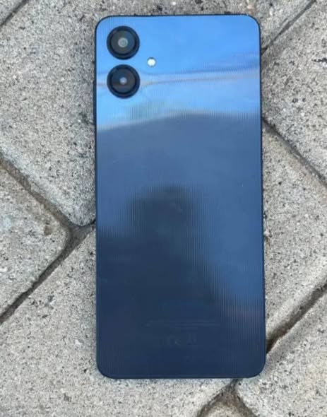 Samsung A06 photo 2