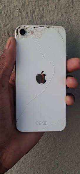 Iphone SE  256GB photo 1