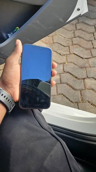 Iphone 11 photo 1