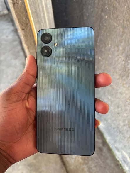 Samsung A06 photo 4