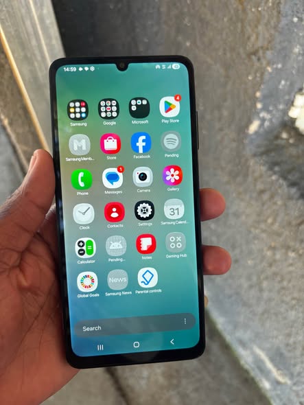 Samsung A06 photo 3