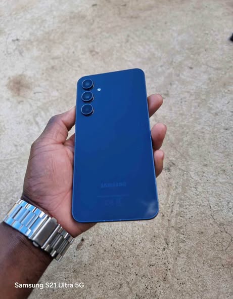 Samsung Galaxy a55 photo 5
