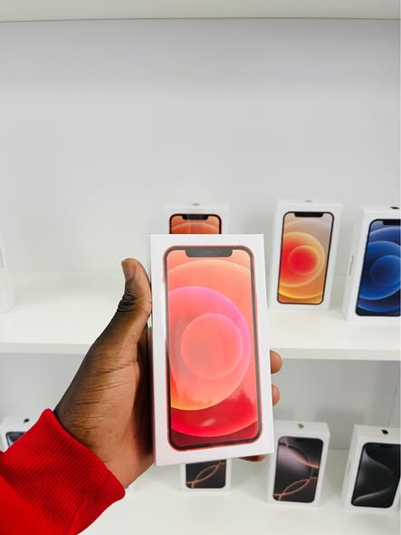 iPhone 12 photo 1