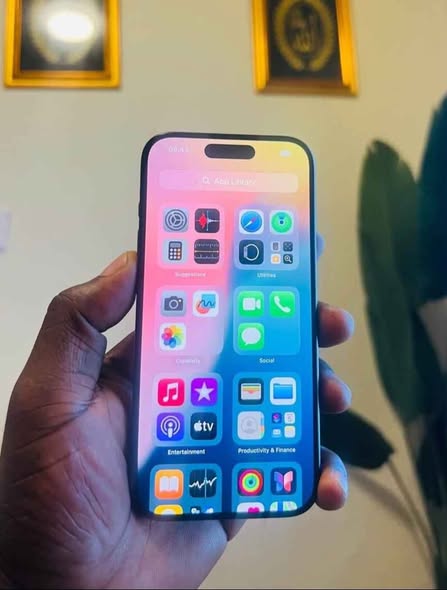Iphone 15 128GB photo 1