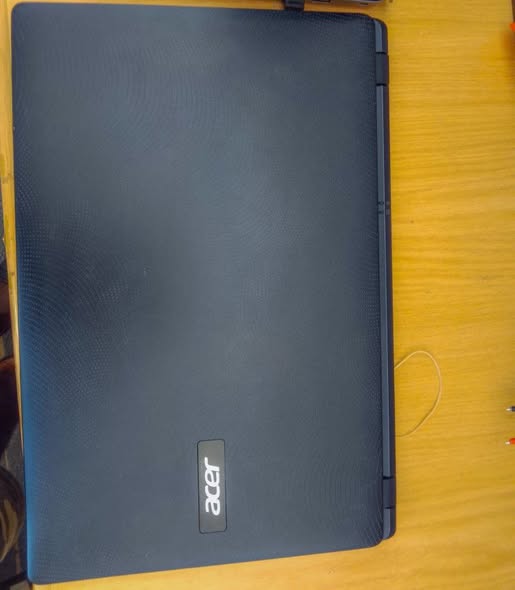 ACER ASPIRE ES1 photo 4