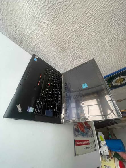 LENOVO Thinkpad T410 CPU -Intel Core i7- 620M photo 3