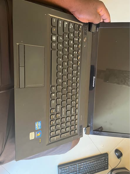 Lenovo laptop 1800 photo 3
