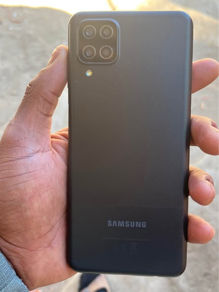Samsung A12 photo 1