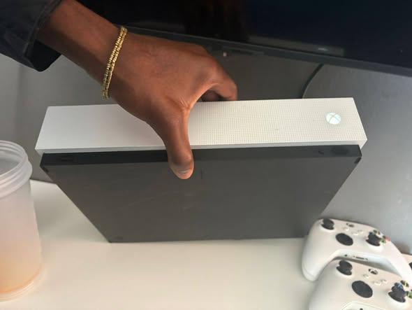 Xbox one s digital photo 1