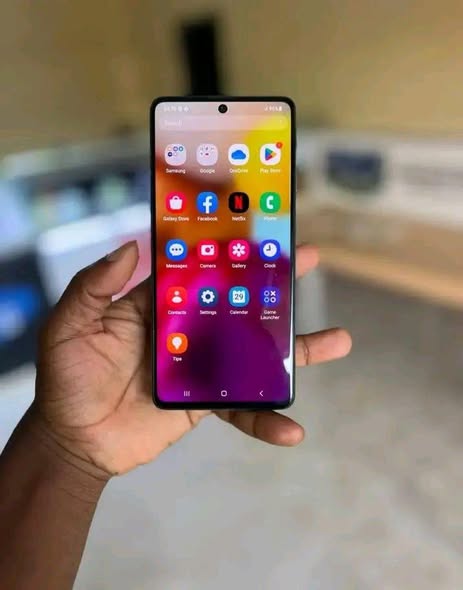 Samsung A71 5G /128GIG photo 2