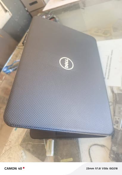 Dell laptop photo 5