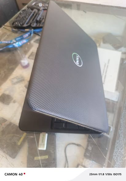 Dell laptop photo 2