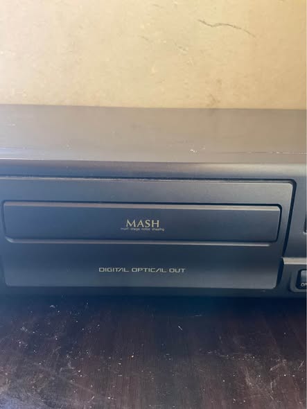 Technics Compact Disc Player SL-PG390 photo 4
