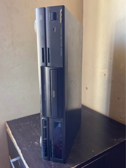 Technics Compact Disc Player SL-PG390 photo 1