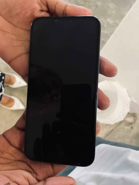 iPhone 13 Pro Max – 128GB photo 4