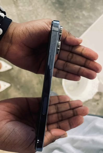 iPhone 13 Pro Max – 128GB photo 3