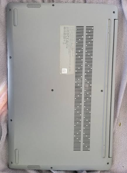 Lenovo Ideapad photo 2