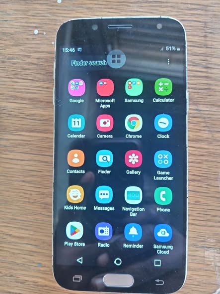 Samsung Galaxy J5 Pro photo 1
