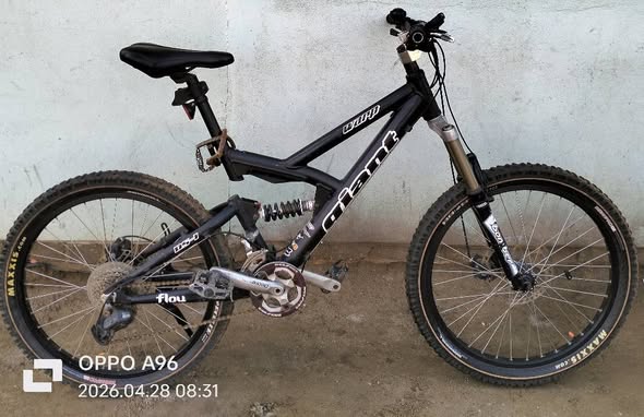 Giant Warp Mountain bike photo 1