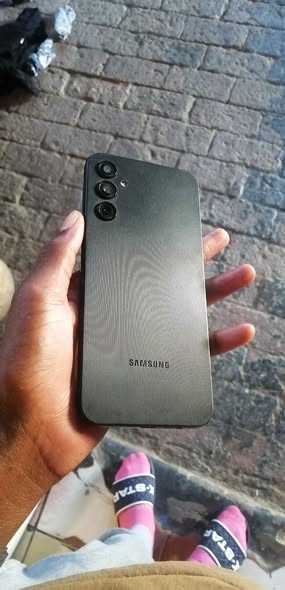 Samsung A14 photo 2